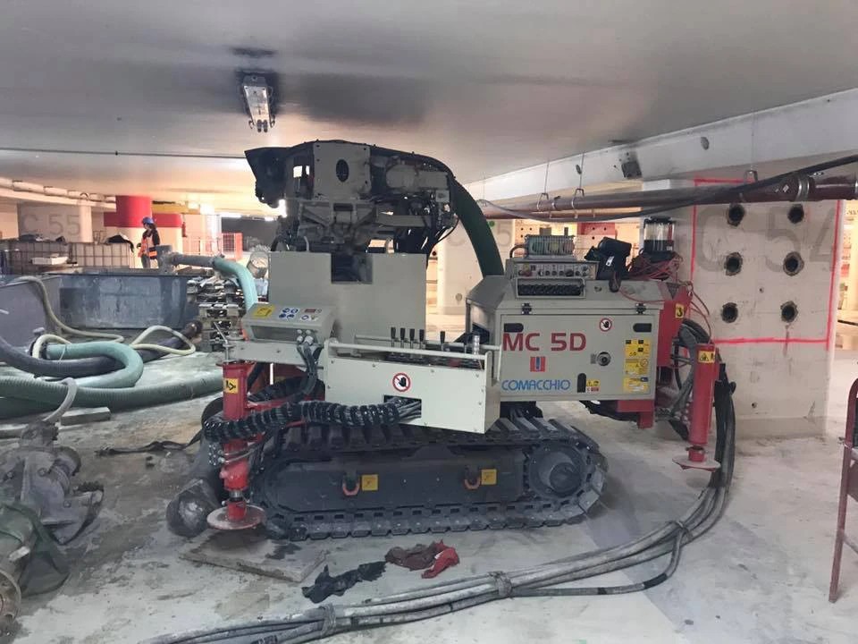 MC5D Comacchio : foreuse hydraulique pour génie civil exigent MC5D Comacchio : foreuse hydraulique pour génie civil exigent