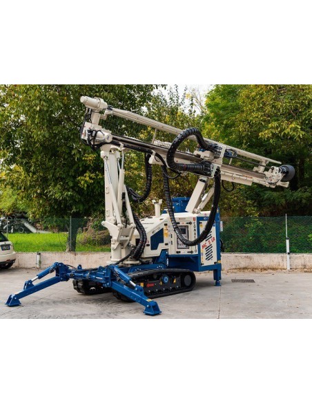MC 5 LR Comacchio: long reach drill rig for difficult terrain
