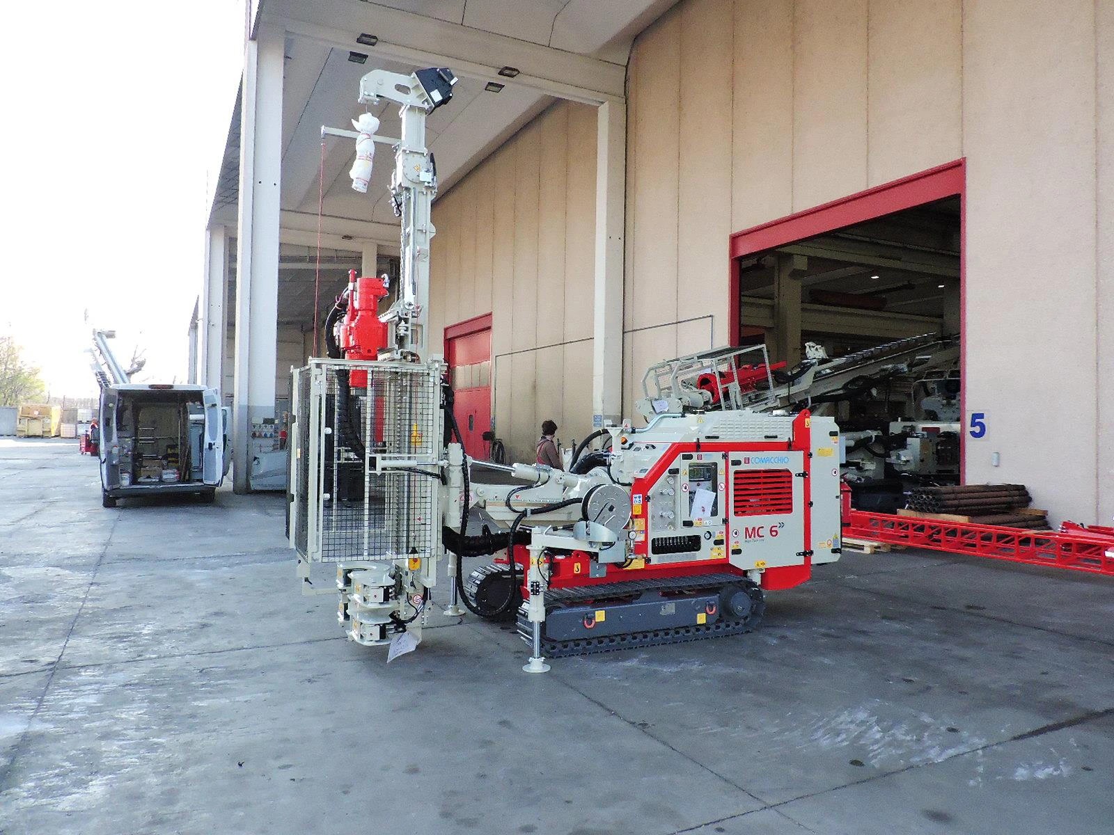 MC6 Comacchio: compact and powerful drill rig for civil works MC6 Comacchio: compact and powerful drill rig for civil works