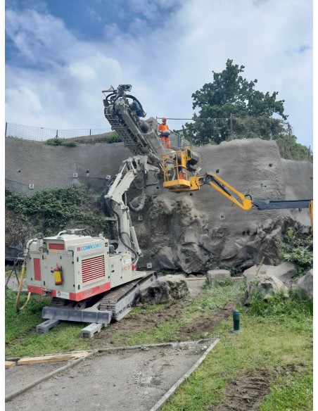 MC 9 Comacchio: autonomous drill for hard-to-reach sites