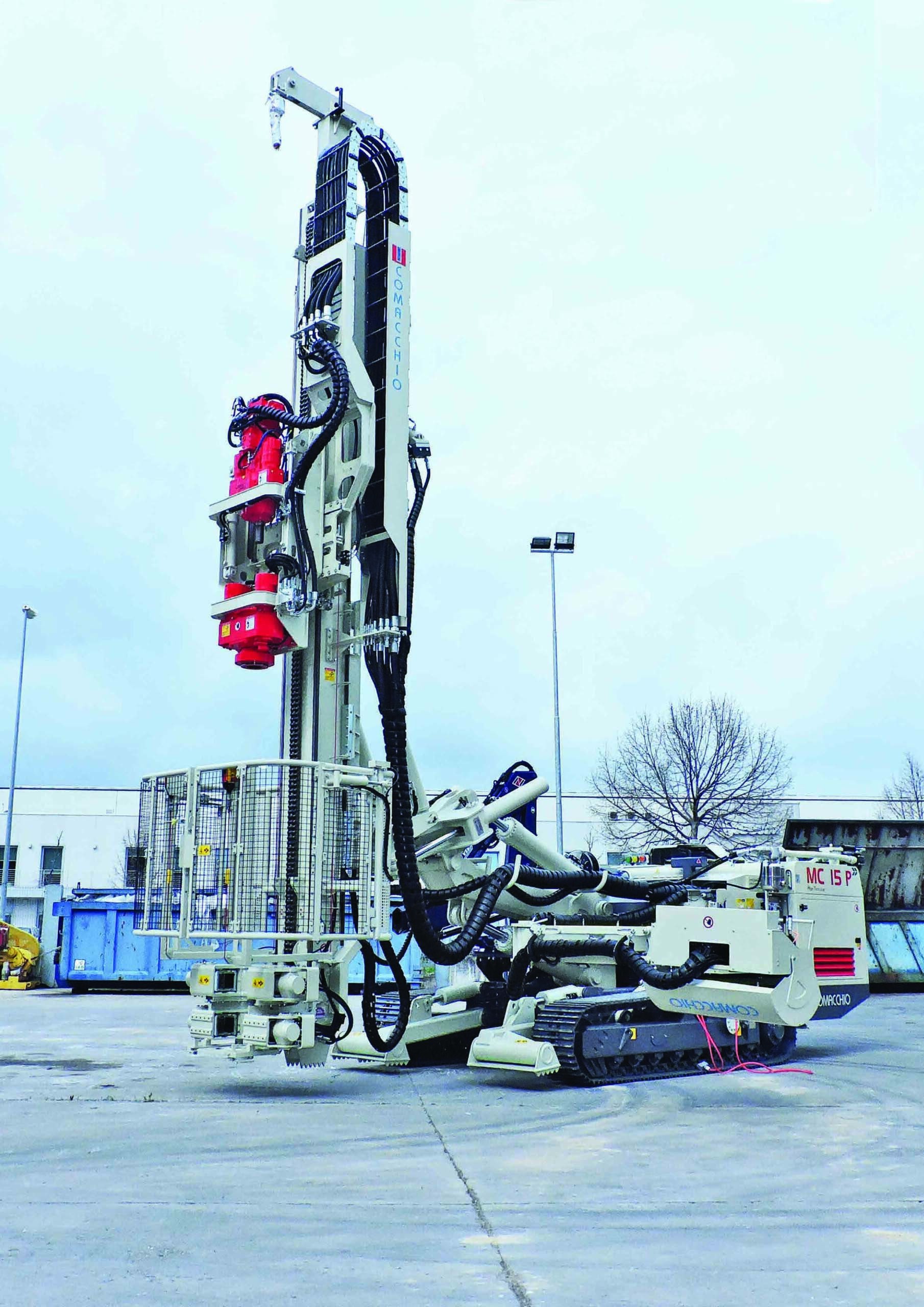 MC15P Comacchio: high-power drill for foundation works