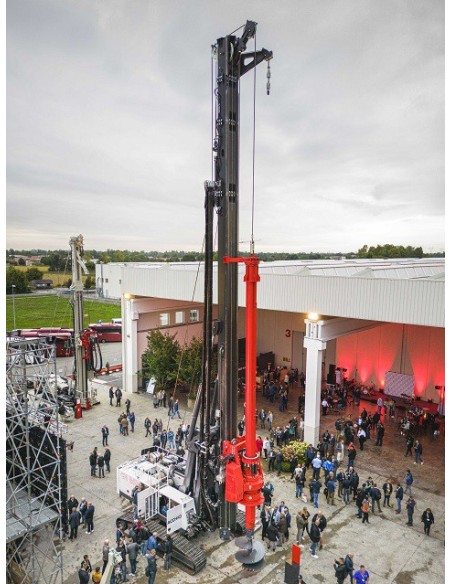 Comacchio CH 36 | 100-Ton High-Performance Piling Rig