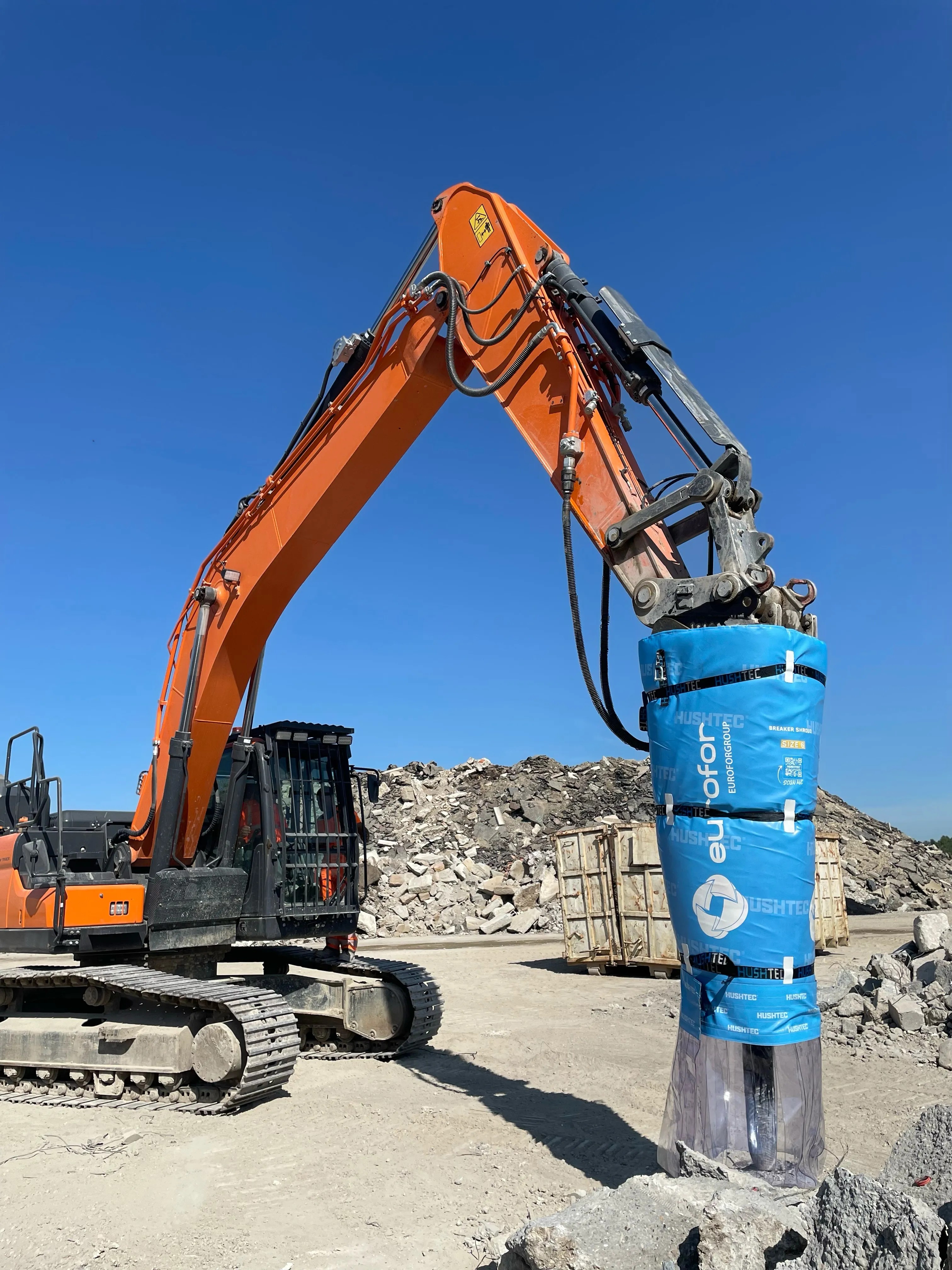 Hushtec : couvertures antibruit pour brise-roches et chantiers Hushtec : couvertures antibruit pour brise-roches et chantiers