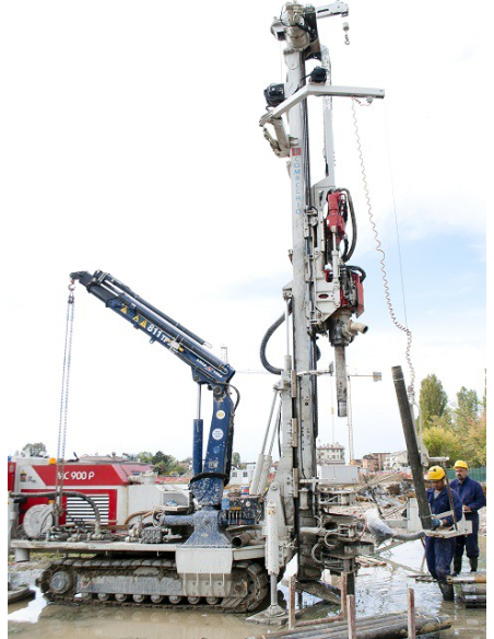 GEO 900 GT: high-performance dual head geothermal drill