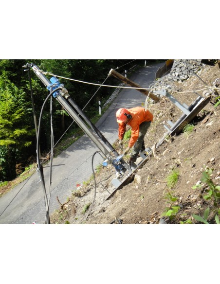 Mounty 90 H | Glissière de forage hydraulique portative | Lumesa