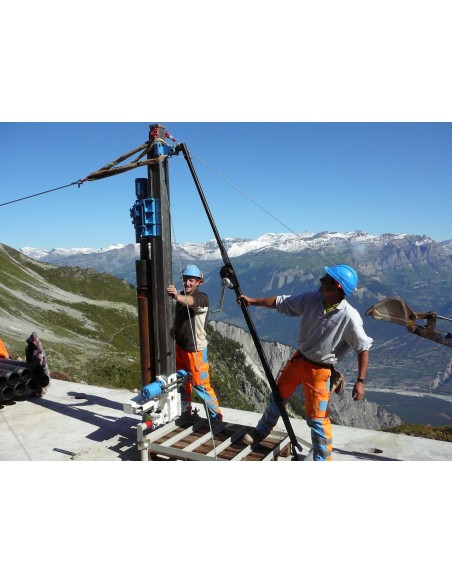 Mounty 92 H | Glissière de forage hydraulique pour ancrage lourd | Lumesa