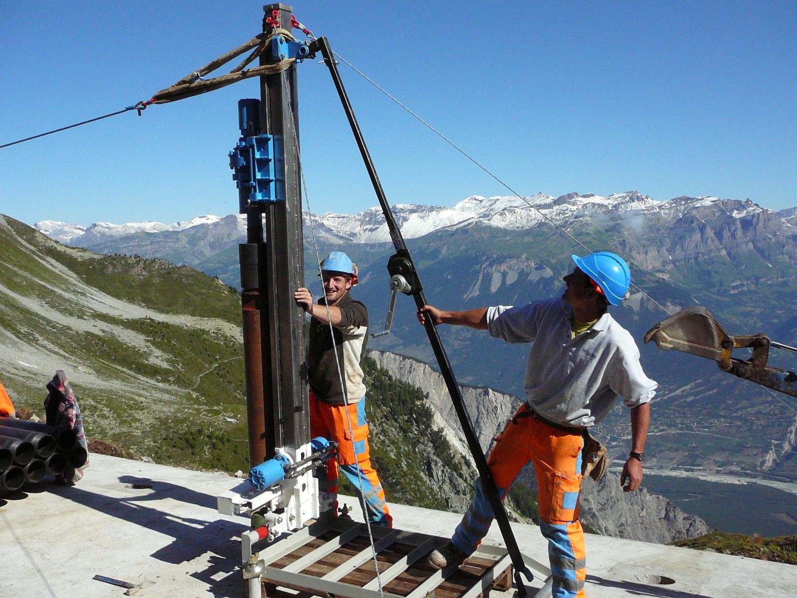 Mounty 92 H | Glissière de forage hydraulique pour ancrage lourd | Lumesa